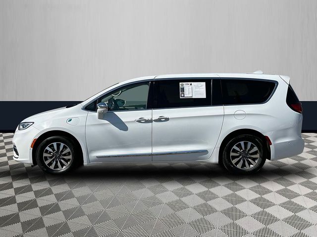 2022 Chrysler Pacifica Hybrid Limited