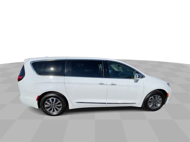 2022 Chrysler Pacifica Hybrid Limited