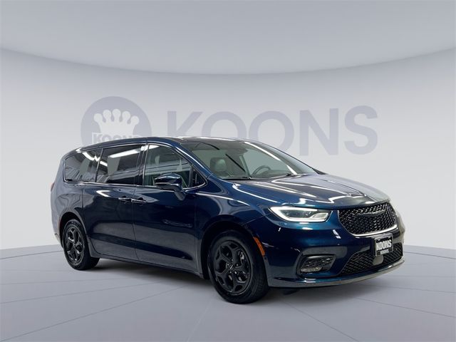2022 Chrysler Pacifica Hybrid Limited