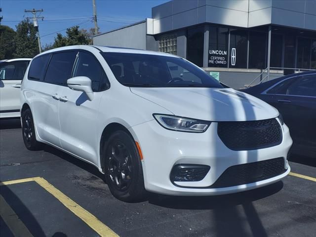 2022 Chrysler Pacifica Hybrid Limited