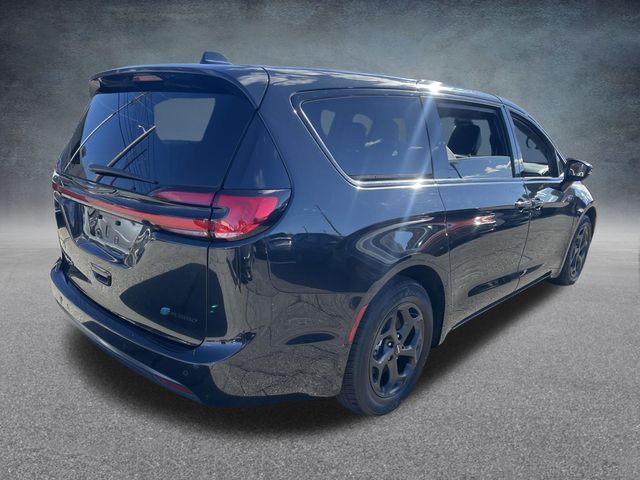 2022 Chrysler Pacifica Hybrid Limited