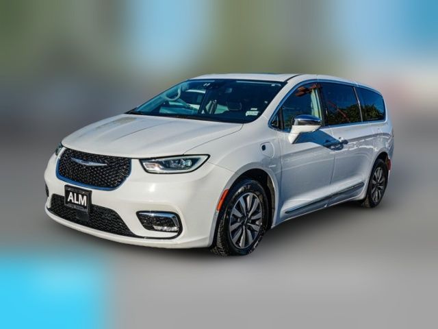 2022 Chrysler Pacifica Hybrid Limited