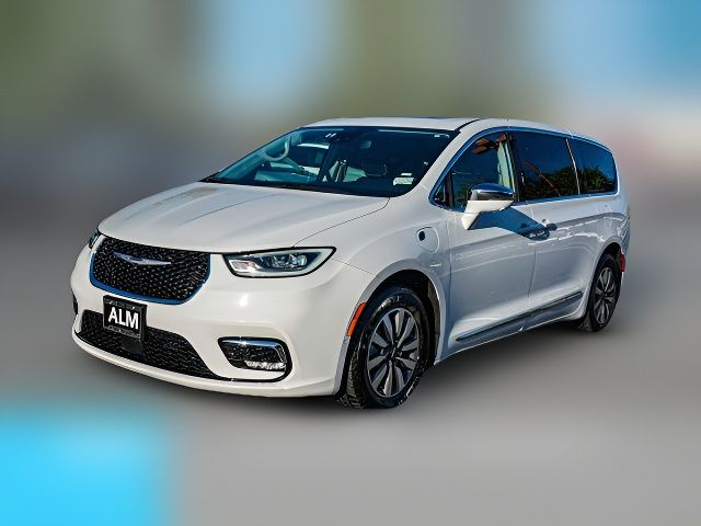 2022 Chrysler Pacifica Hybrid Limited