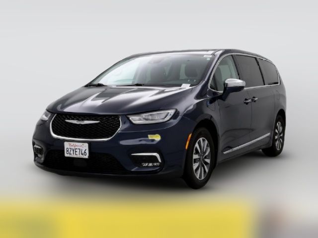 2022 Chrysler Pacifica Hybrid Limited