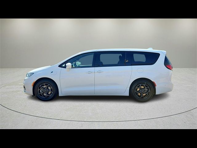 2022 Chrysler Pacifica Hybrid Limited