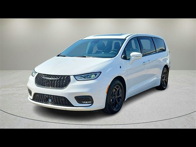 2022 Chrysler Pacifica Hybrid Limited