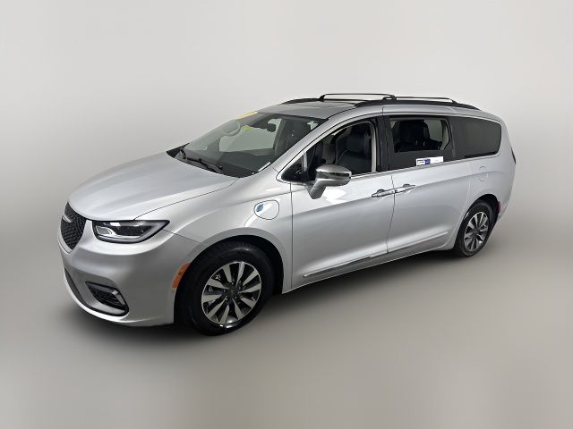 2022 Chrysler Pacifica Hybrid Limited