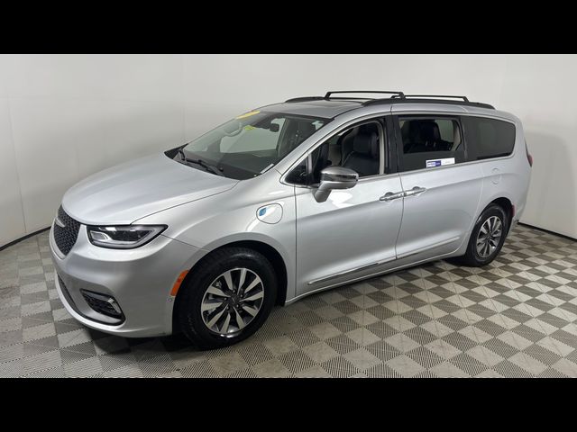 2022 Chrysler Pacifica Hybrid Limited