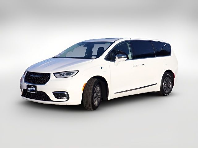 2022 Chrysler Pacifica Hybrid Limited