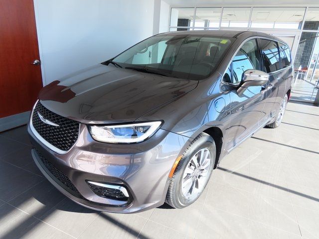 2022 Chrysler Pacifica Hybrid Limited