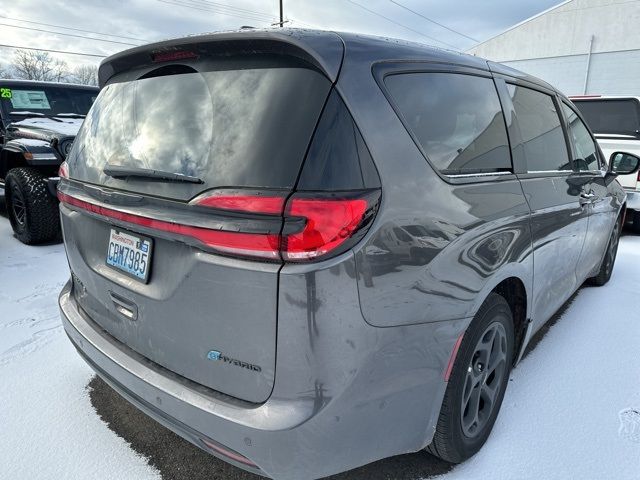 2022 Chrysler Pacifica Hybrid Limited