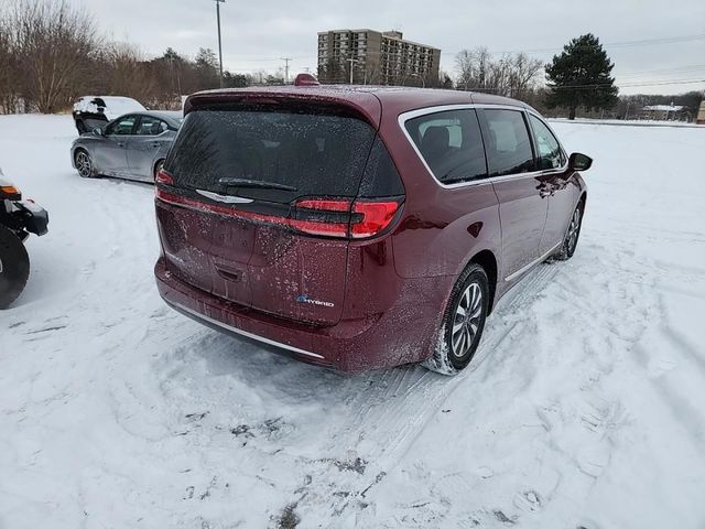 2022 Chrysler Pacifica Hybrid Limited