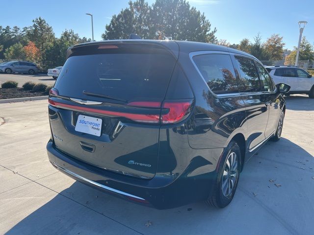 2022 Chrysler Pacifica Hybrid Limited