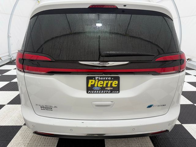 2022 Chrysler Pacifica Hybrid Limited