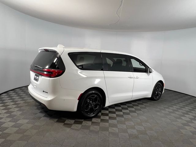 2022 Chrysler Pacifica Hybrid Limited