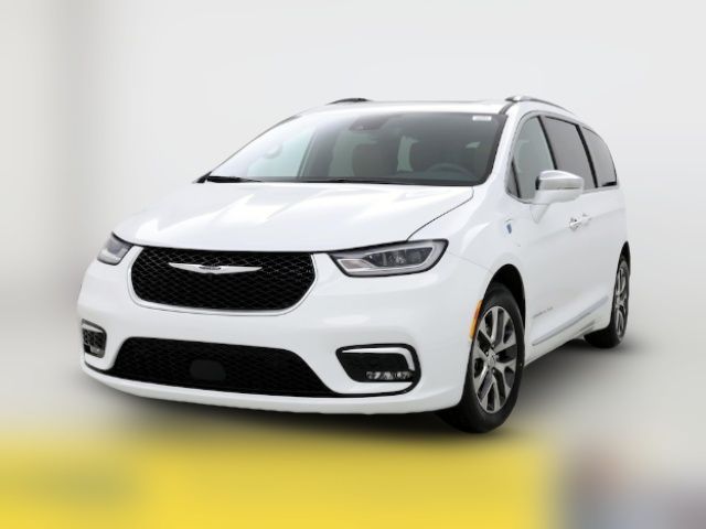 2022 Chrysler Pacifica Hybrid Pinnacle