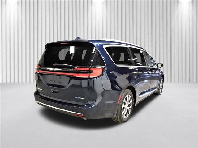 2022 Chrysler Pacifica Hybrid Pinnacle