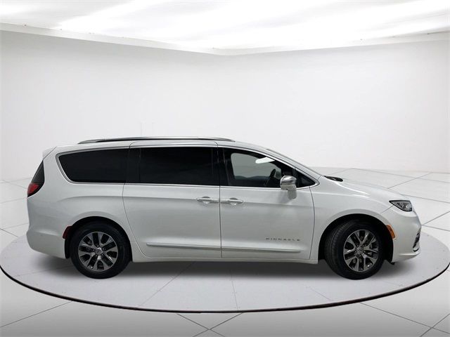 2022 Chrysler Pacifica Hybrid Pinnacle