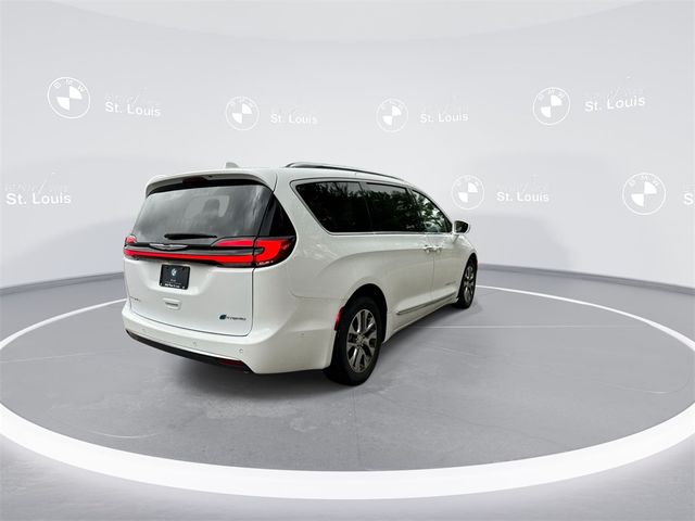 2022 Chrysler Pacifica Hybrid Pinnacle