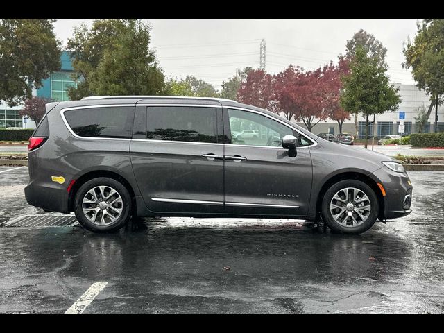 2022 Chrysler Pacifica Hybrid Pinnacle