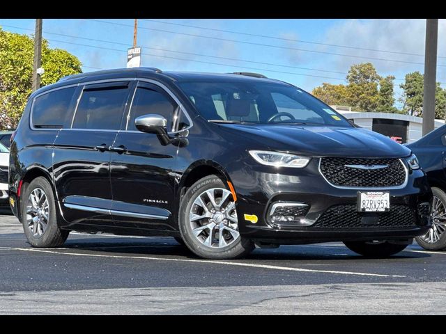 2022 Chrysler Pacifica Hybrid Pinnacle