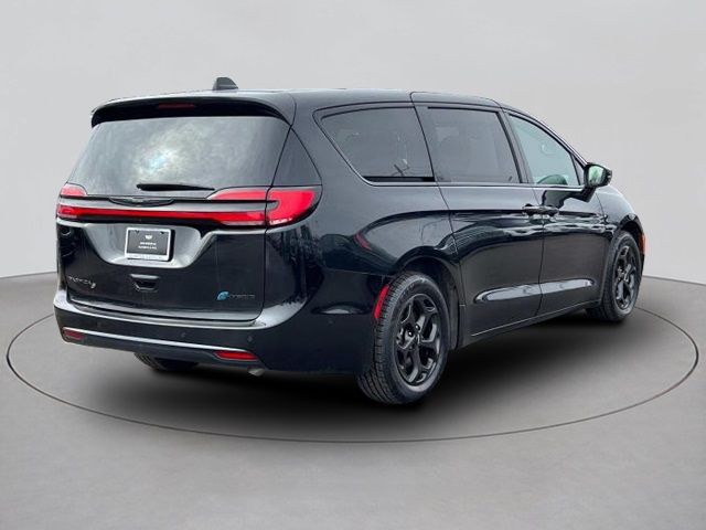 2022 Chrysler Pacifica Hybrid Touring L