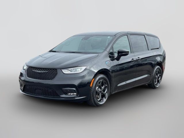 2022 Chrysler Pacifica Hybrid Touring L