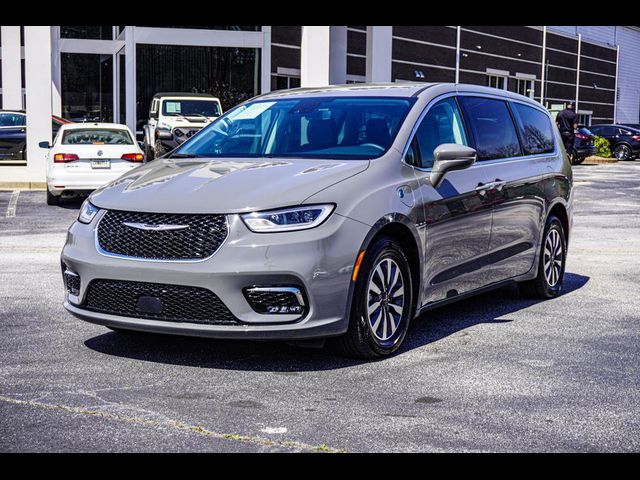 2022 Chrysler Pacifica Hybrid Touring L