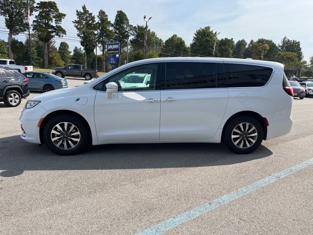 2022 Chrysler Pacifica Hybrid Touring L