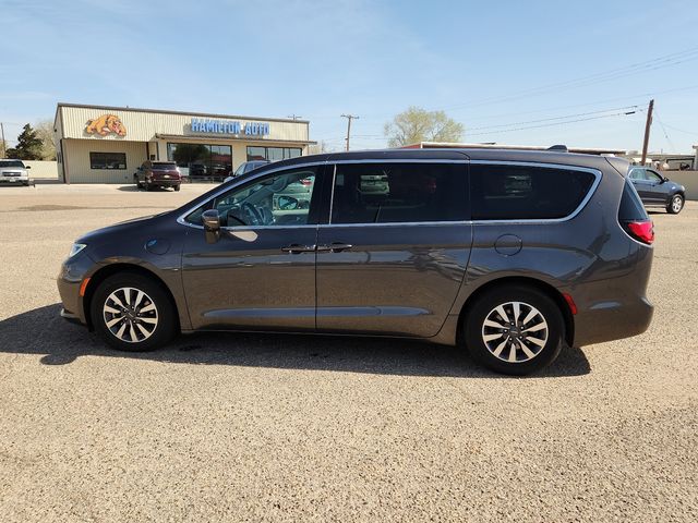 2022 Chrysler Pacifica Hybrid Touring L