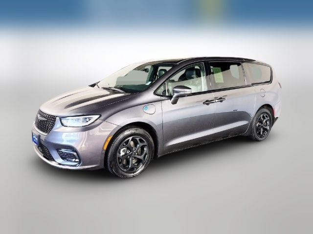 2022 Chrysler Pacifica Hybrid Touring L