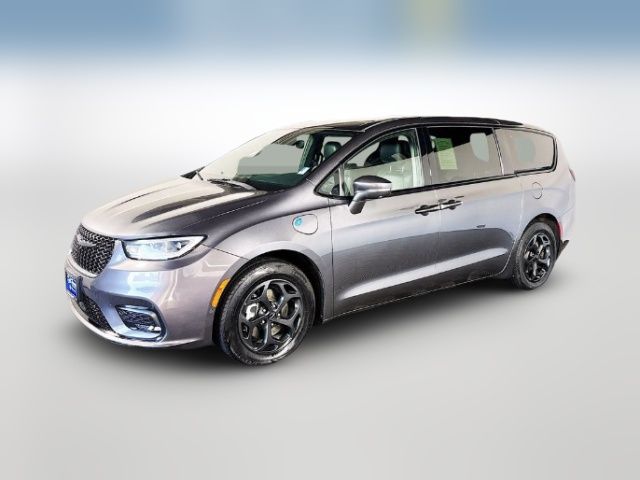 2022 Chrysler Pacifica Hybrid Touring L