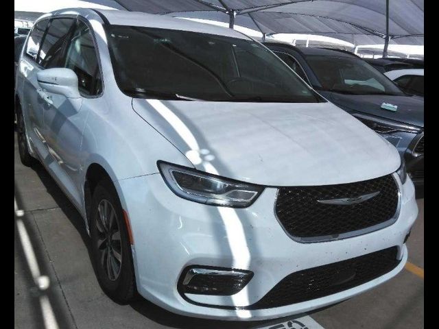 2022 Chrysler Pacifica Hybrid Touring L