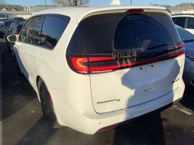 2022 Chrysler Pacifica Hybrid Touring L