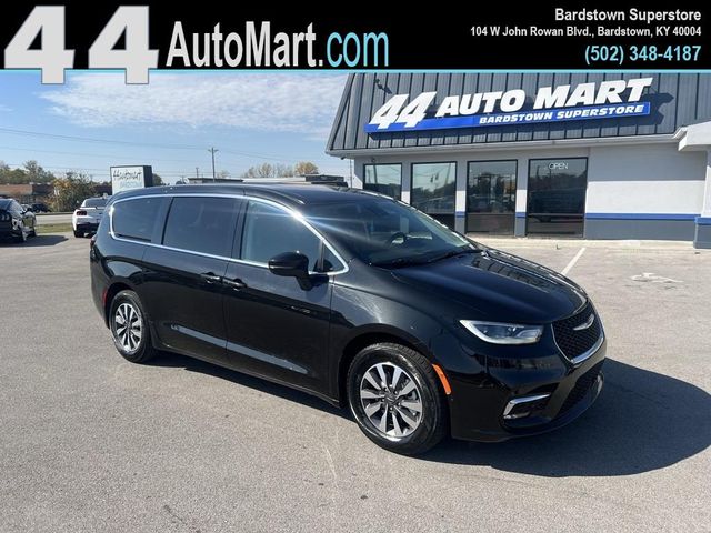 2022 Chrysler Pacifica Hybrid Touring L