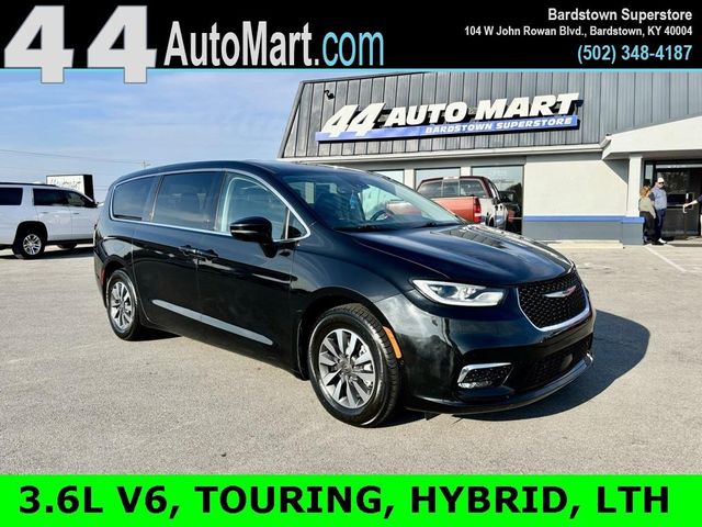 2022 Chrysler Pacifica Hybrid Touring L