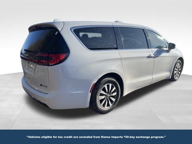 2022 Chrysler Pacifica Hybrid Touring L