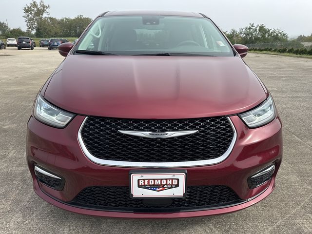 2022 Chrysler Pacifica Hybrid Touring L