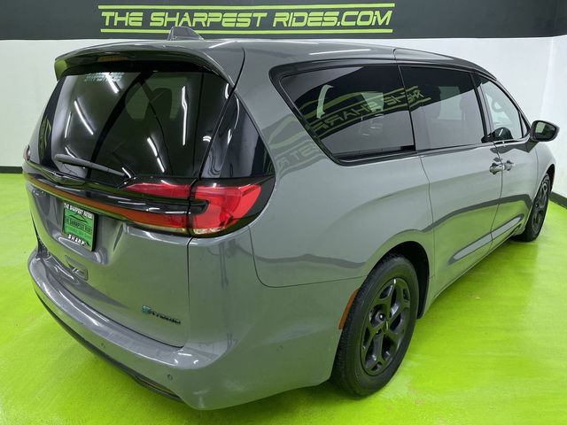 2022 Chrysler Pacifica Hybrid Touring L