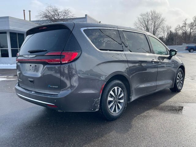 2022 Chrysler Pacifica Hybrid Touring L