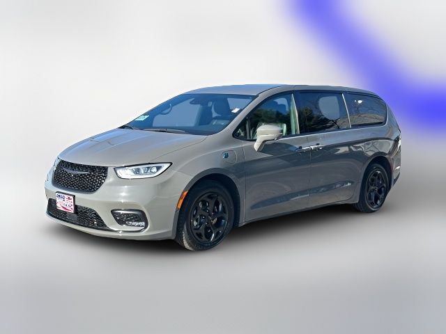 2022 Chrysler Pacifica Hybrid Touring L