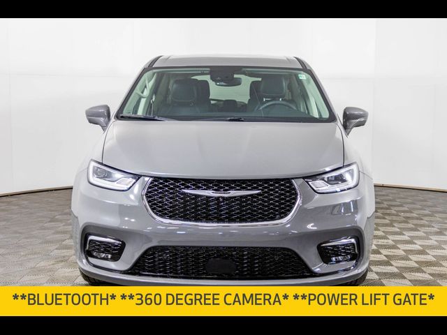 2022 Chrysler Pacifica Hybrid Touring L