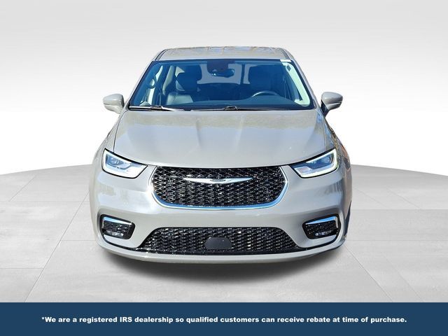 2022 Chrysler Pacifica Hybrid Touring L