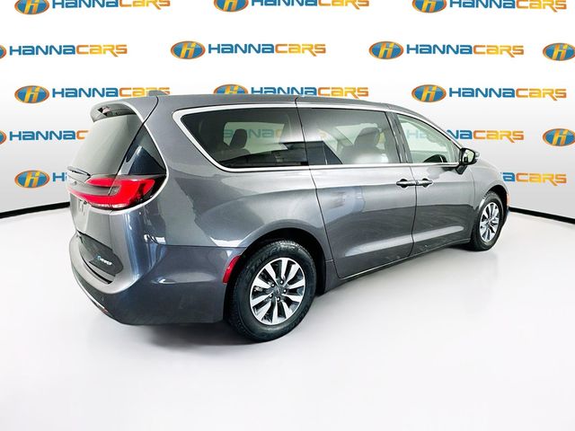 2022 Chrysler Pacifica Hybrid Touring L