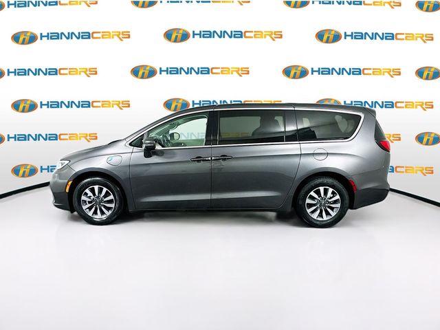 2022 Chrysler Pacifica Hybrid Touring L