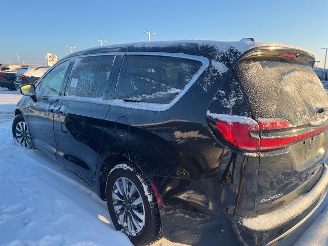 2022 Chrysler Pacifica Hybrid Touring L