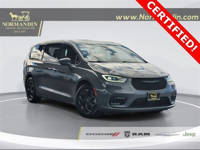 2022 Chrysler Pacifica Hybrid Touring L