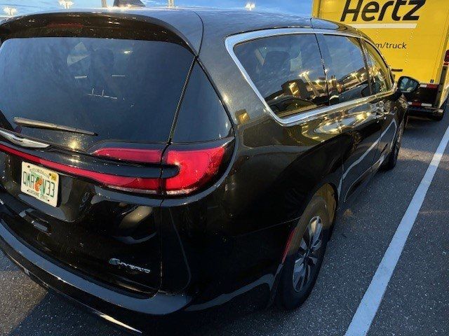 2022 Chrysler Pacifica Hybrid Touring L