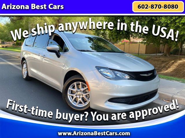 2022 Chrysler Voyager LX