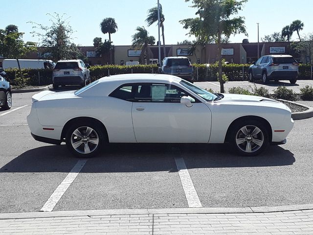 2022 Dodge Challenger SXT